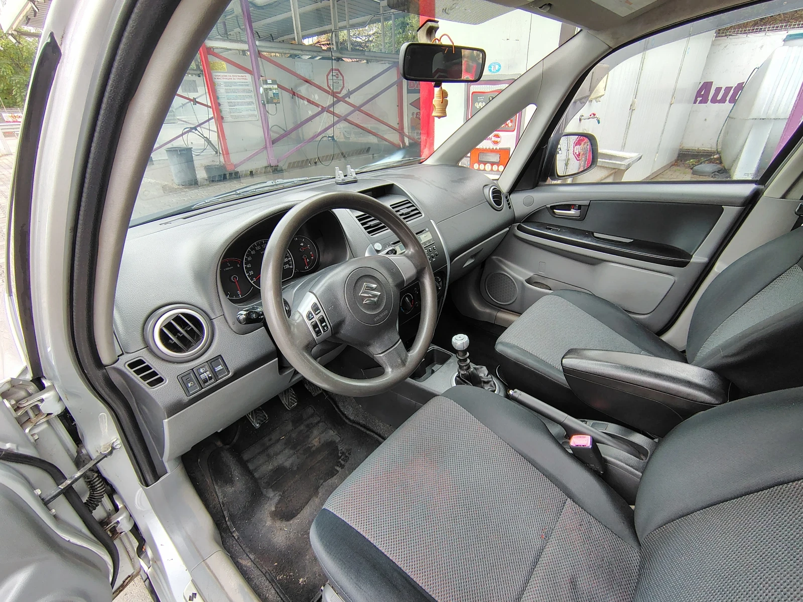 Suzuki SX4 1.9 DDiS - изображение 9