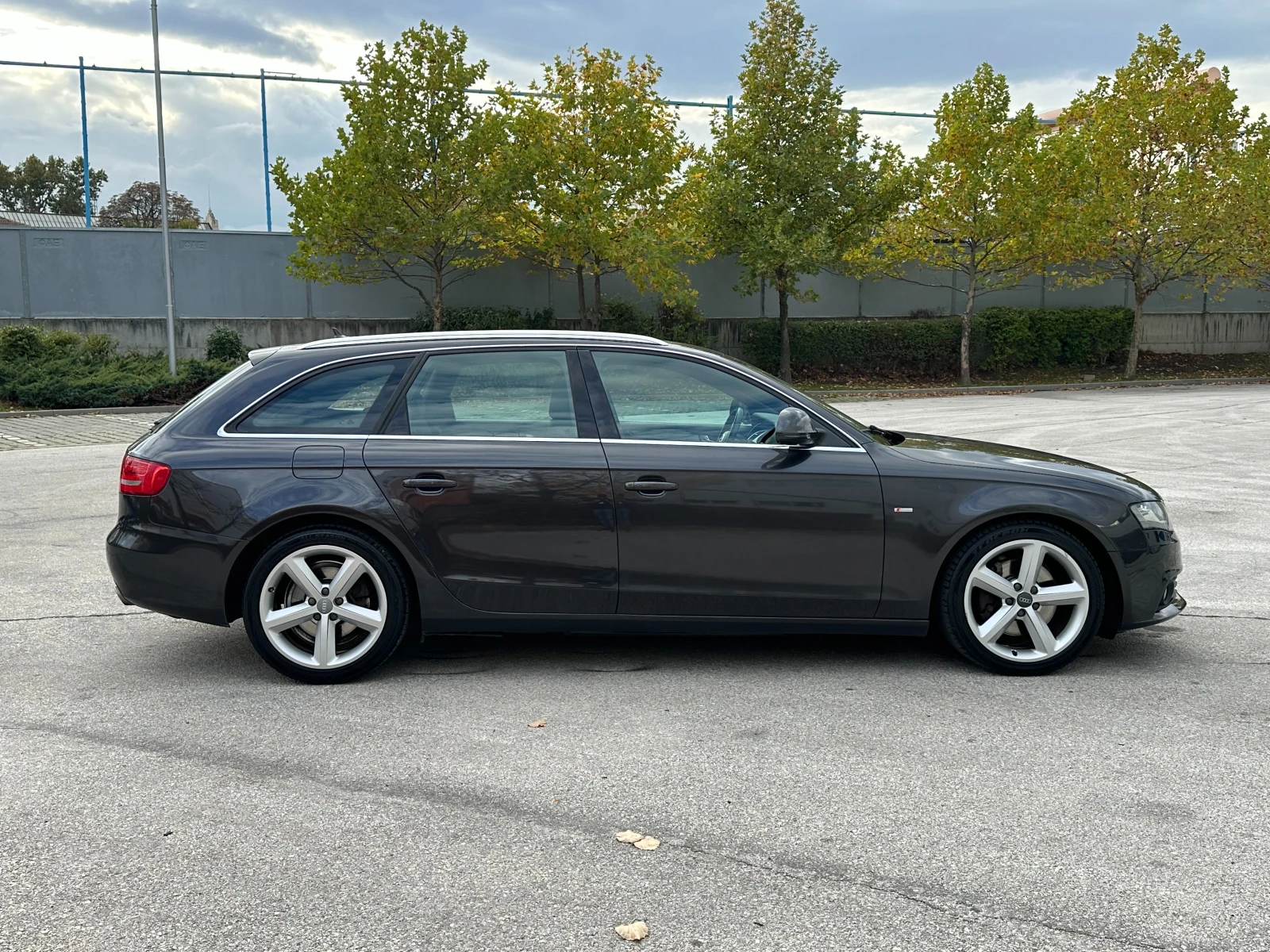 Audi A4 3.0 S line/quattro  - изображение 5