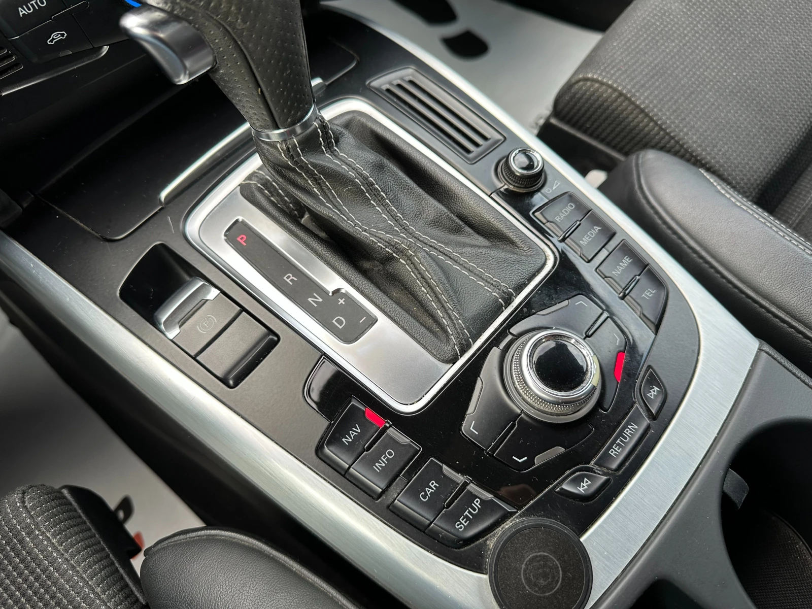 Audi A4 3.0 S line/quattro  | Mobile.bg — изображение 11