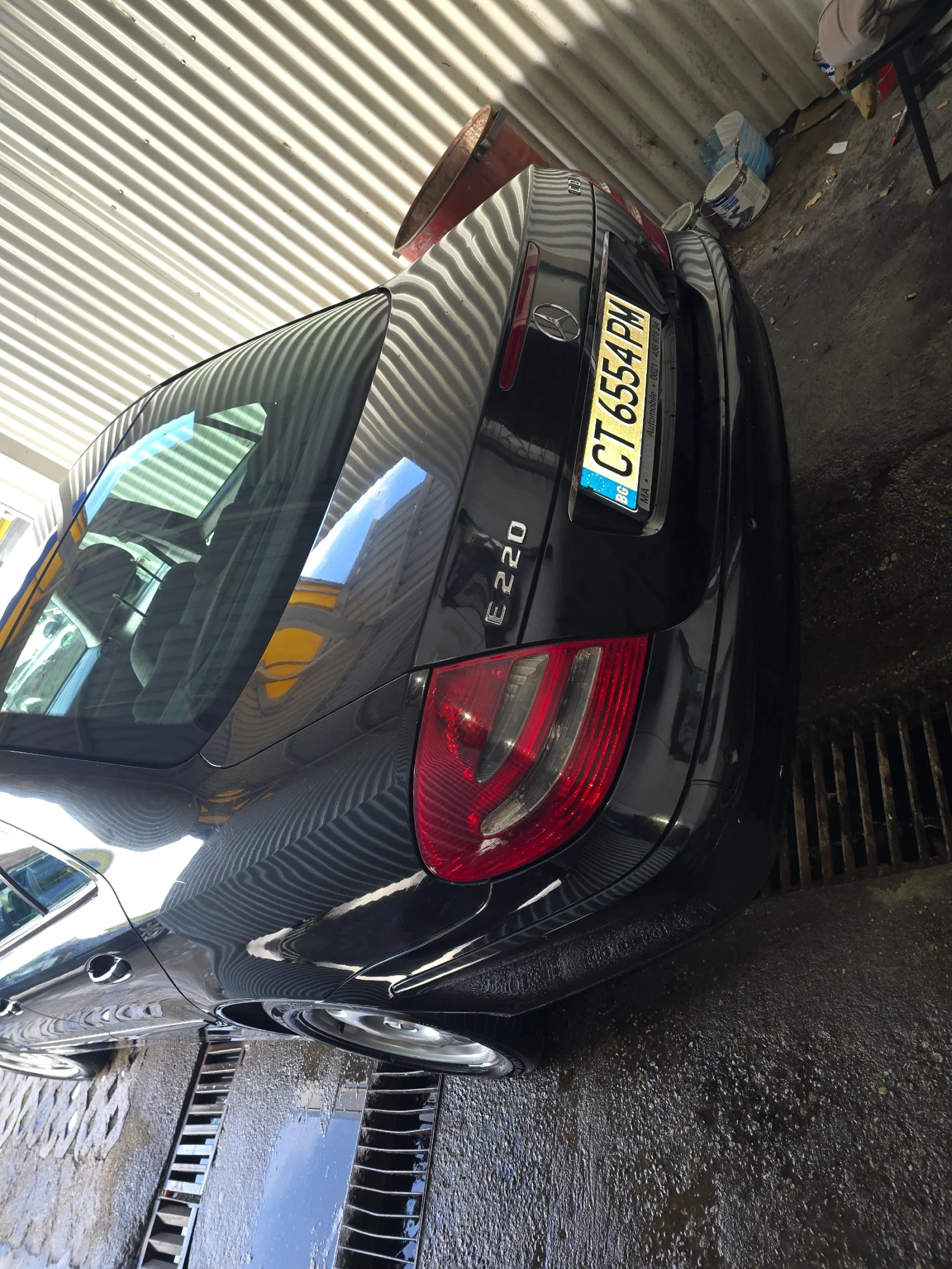 Mercedes-Benz E 220  - изображение 6