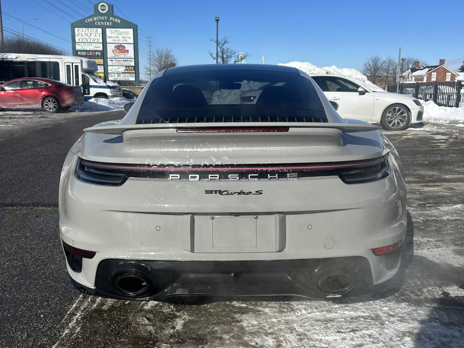 Porsche 911 Turbo S Coupe - изображение 4