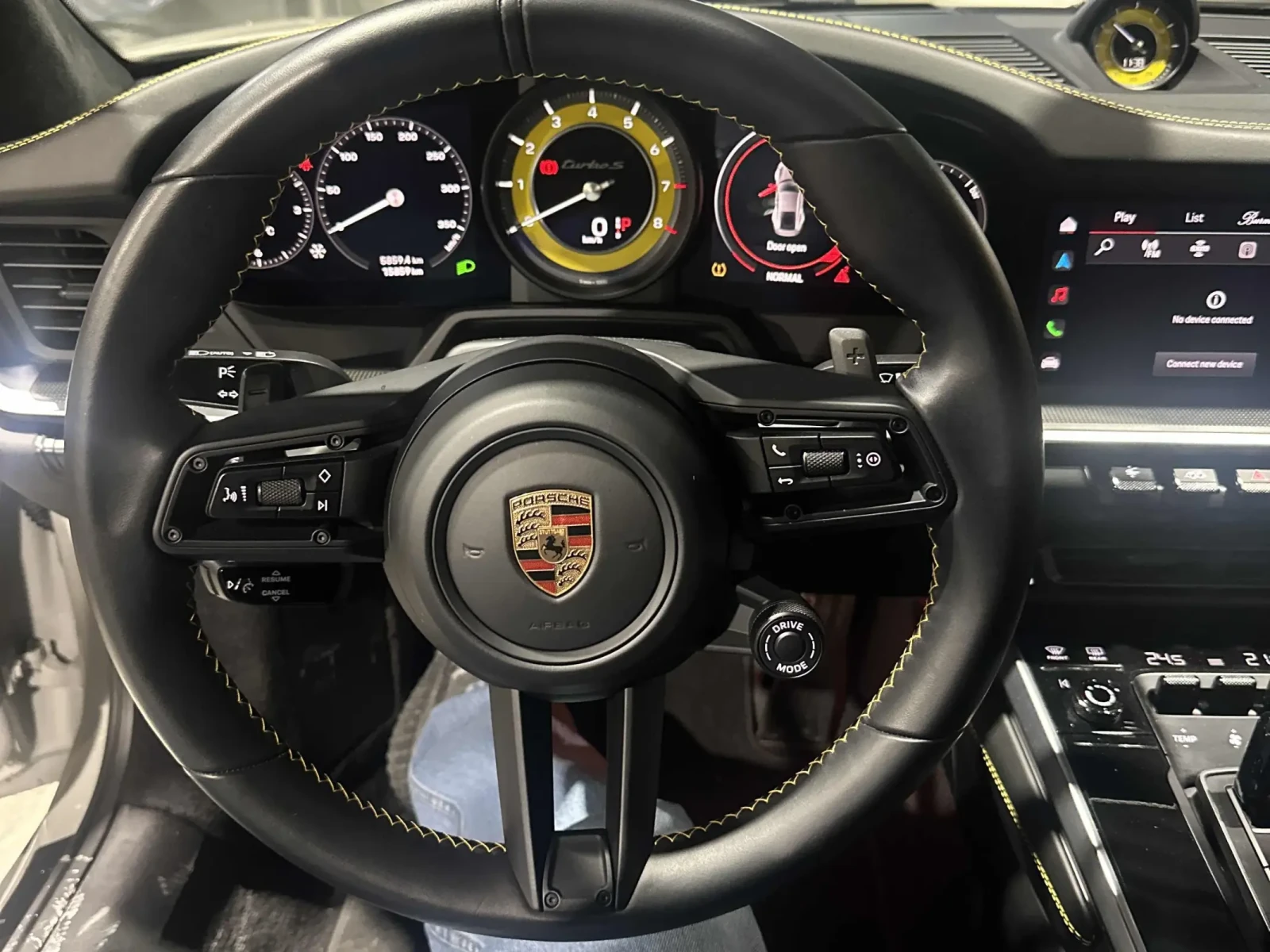 Porsche 911 Turbo S Coupe - изображение 8