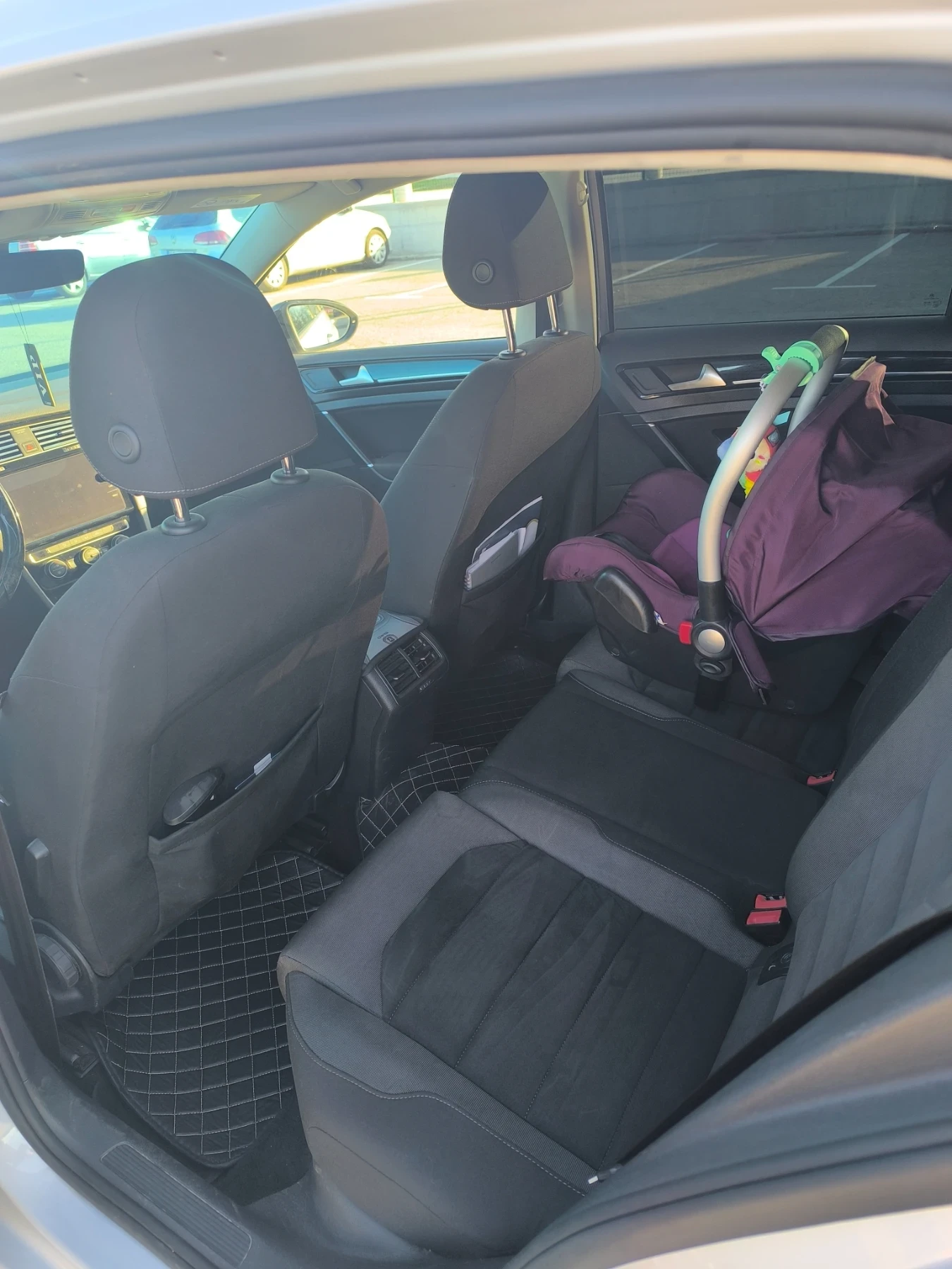 VW Golf 1.6tdi 116кс, снимка 11 - Автомобили и джипове - 53869238