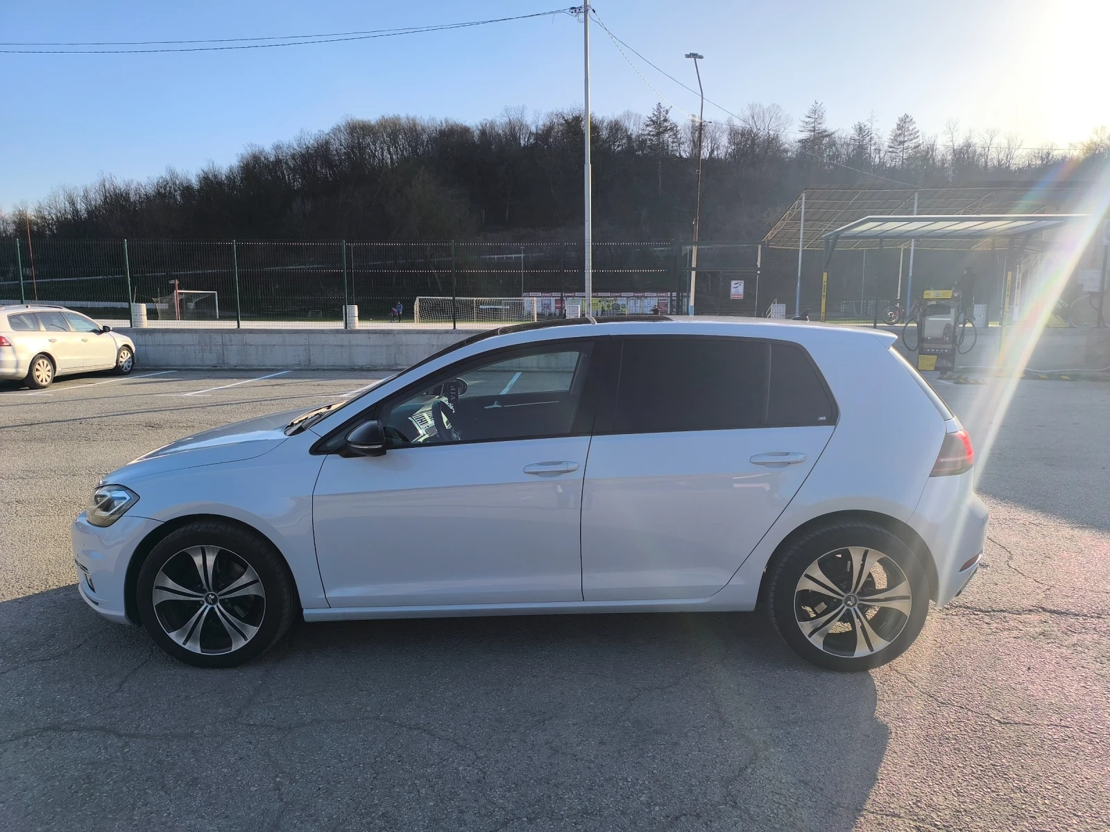 VW Golf 1.6tdi 116кс, снимка 7 - Автомобили и джипове - 53869238