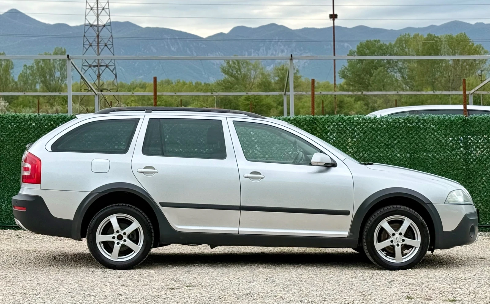 Skoda Octavia 2.0TDi SCOUT, снимка 4 - Автомобили и джипове - 54360494