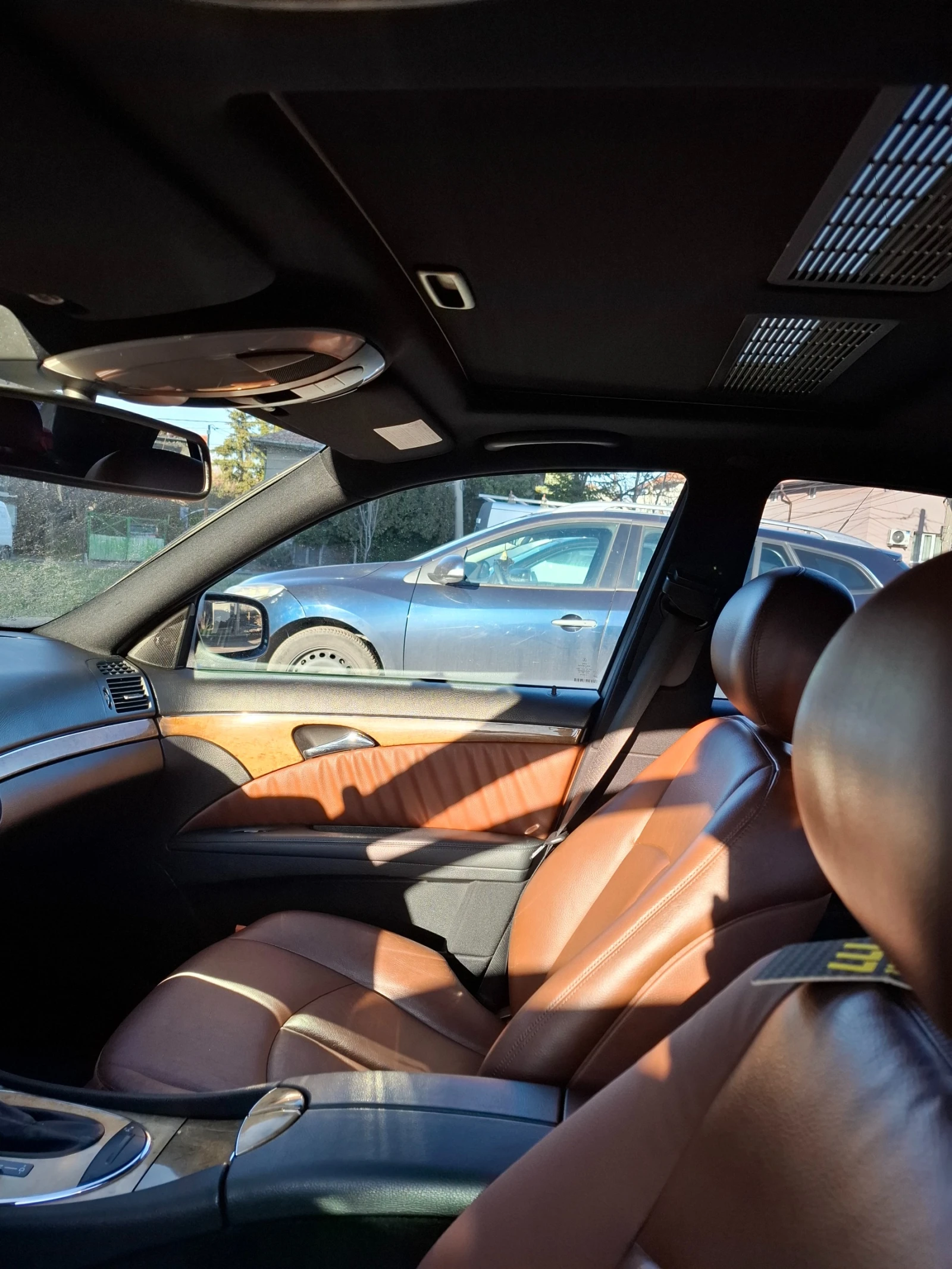 Mercedes-Benz E 280 Avantgarde, снимка 6 - Автомобили и джипове - 54415929