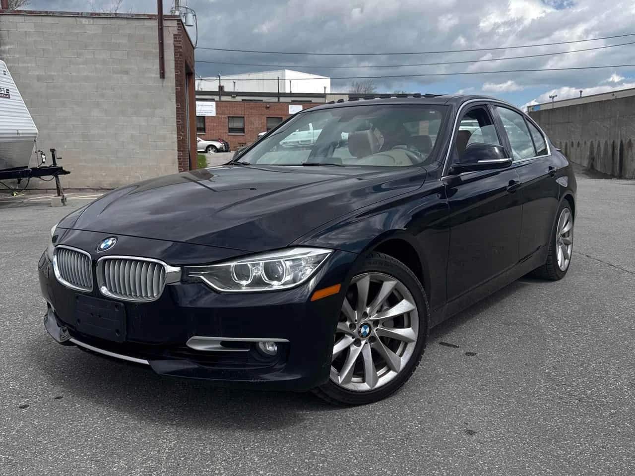 BMW 335 * 335i xDrive* КАМЕРА* ПОДГРЕВ* ШИБИДАХ* 