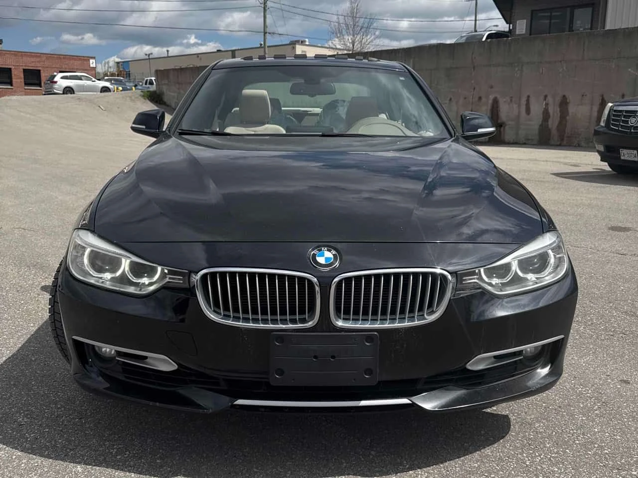 BMW 335 * 335i xDrive* КАМЕРА* ПОДГРЕВ* ШИБИДАХ* , снимка 2 - Автомобили и джипове - 54467127