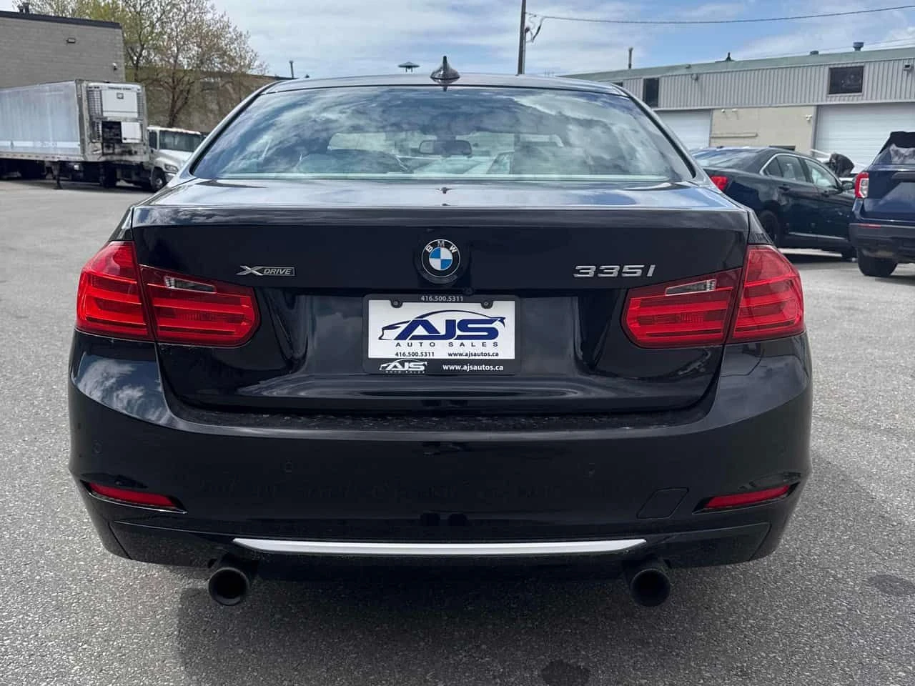BMW 335 * 335i xDrive* КАМЕРА* ПОДГРЕВ* ШИБИДАХ* , снимка 5 - Автомобили и джипове - 54467127