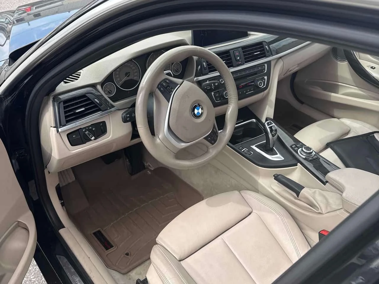 BMW 335 * 335i xDrive* КАМЕРА* ПОДГРЕВ* ШИБИДАХ* , снимка 7 - Автомобили и джипове - 54467127