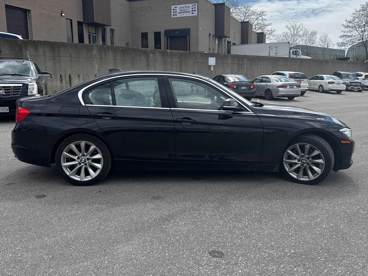 BMW 335 * 335i xDrive* КАМЕРА* ПОДГРЕВ* ШИБИДАХ* , снимка 4 - Автомобили и джипове - 54467127