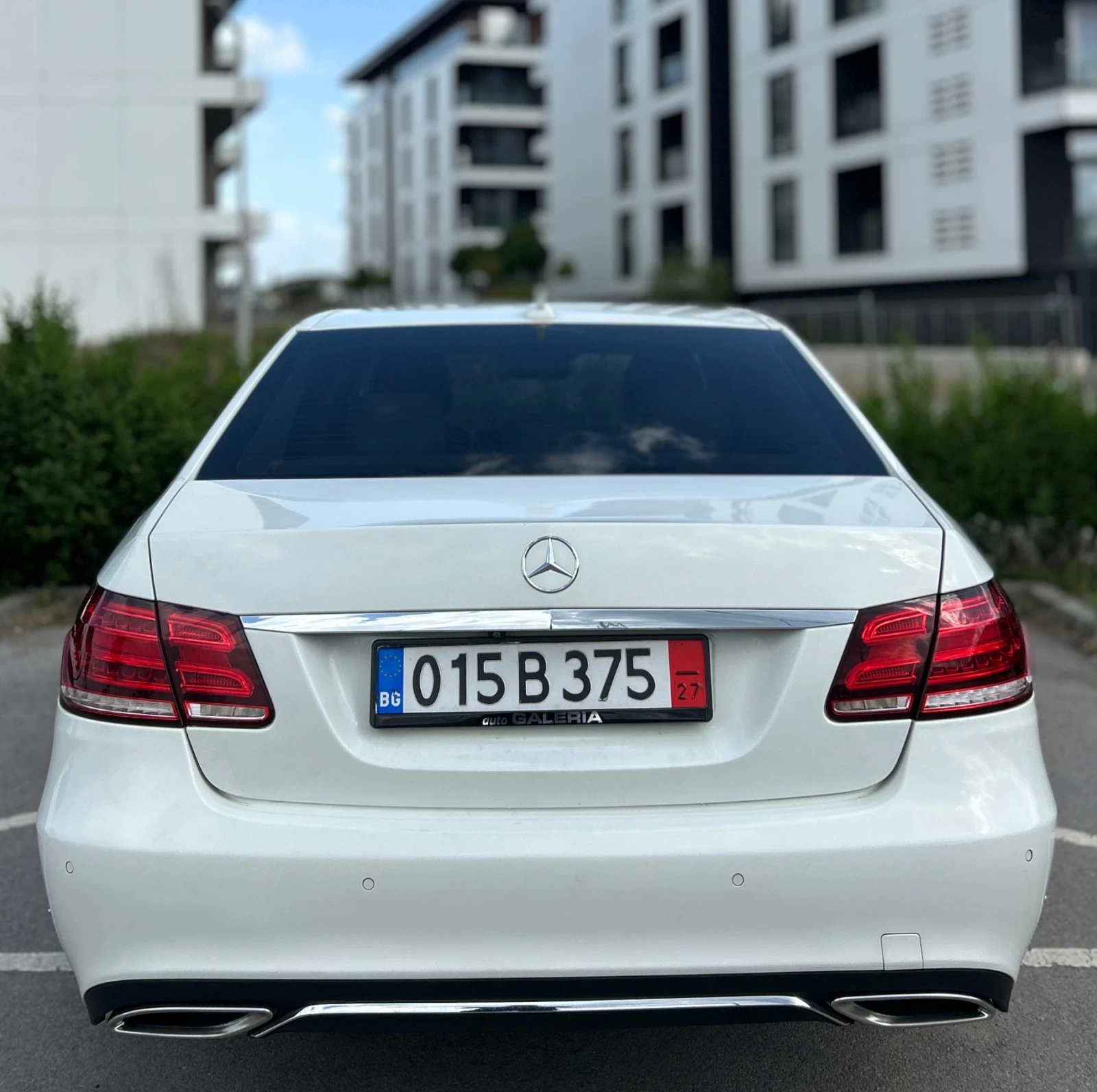 Mercedes-Benz E 350 4matik, снимка 9 - Автомобили и джипове - 54517908