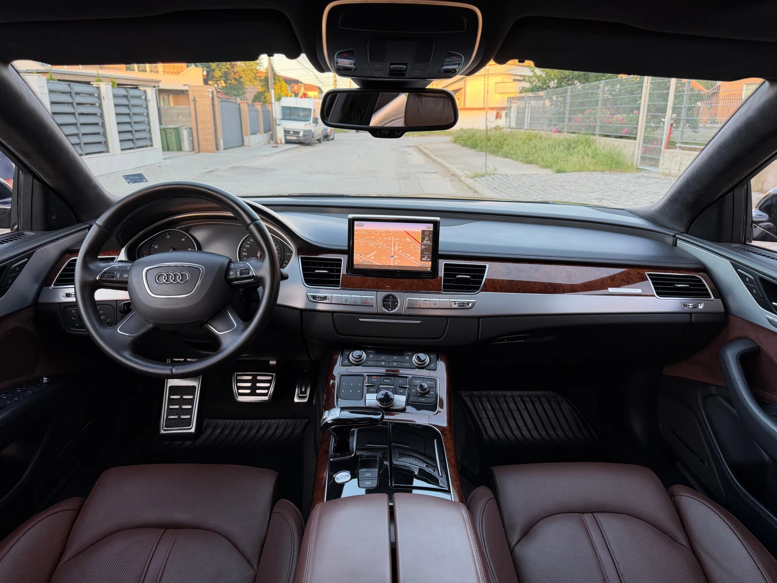 Audi A8 LONG-4.2TDI-3xTV-FULL LED-FULL, снимка 11 - Автомобили и джипове - 54715832