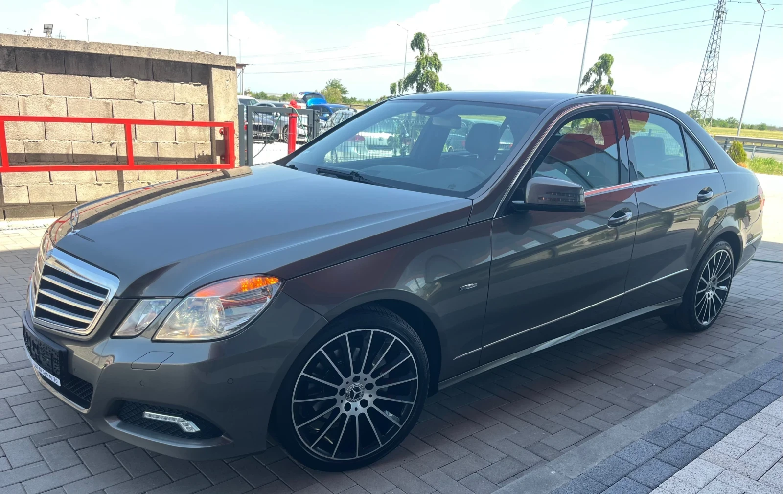Mercedes-Benz E 220 Avantgarde 
