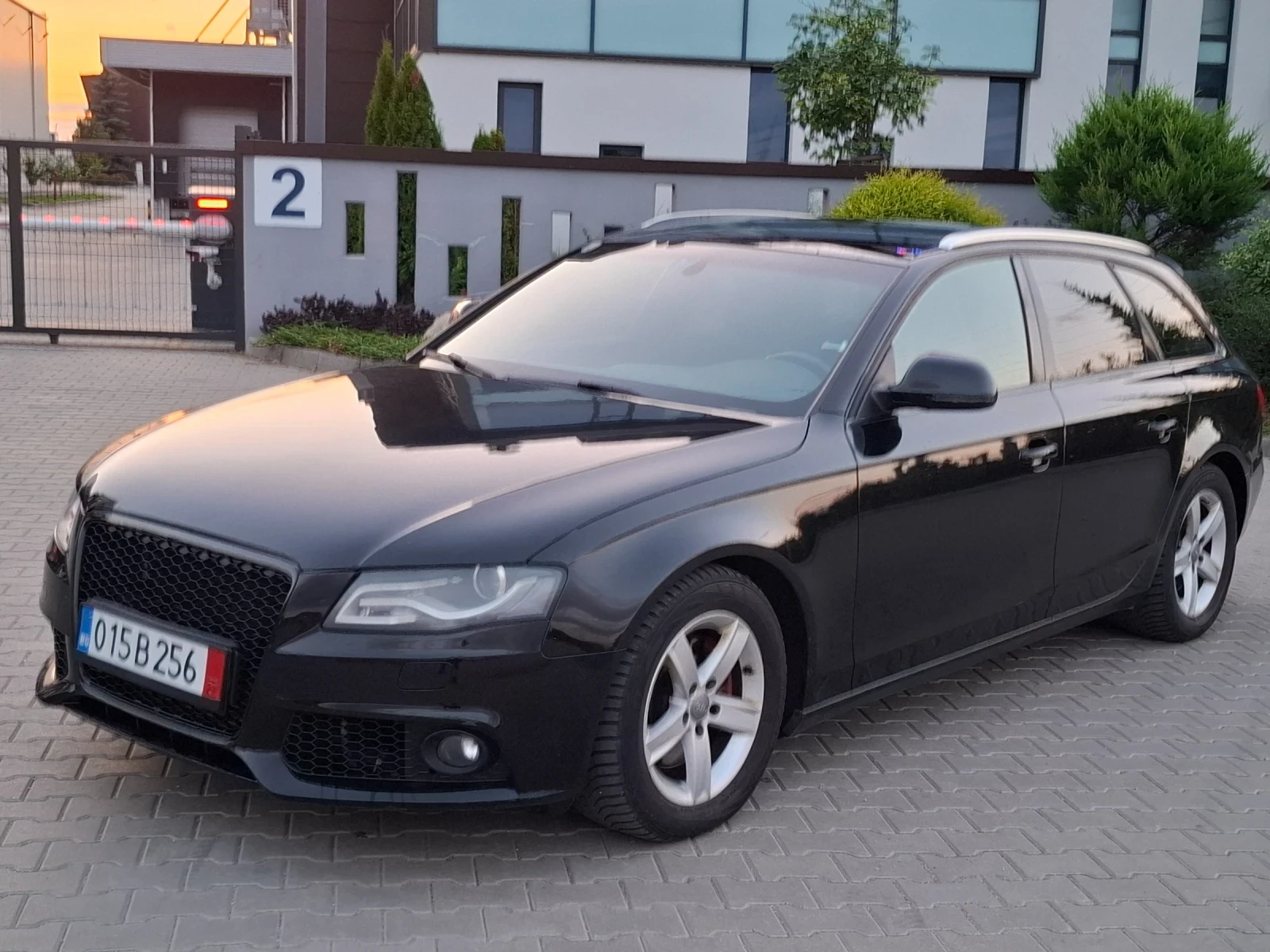 Audi A4 2.0TDI* (140��)* S-LINE* LED* ��� ����*  | Mobile.bg � ����������� 5