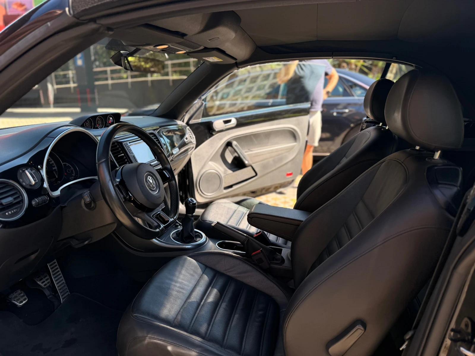 VW Beetle R-Line * Germany * Cabrio, снимка 9 - Автомобили и джипове - 55492063