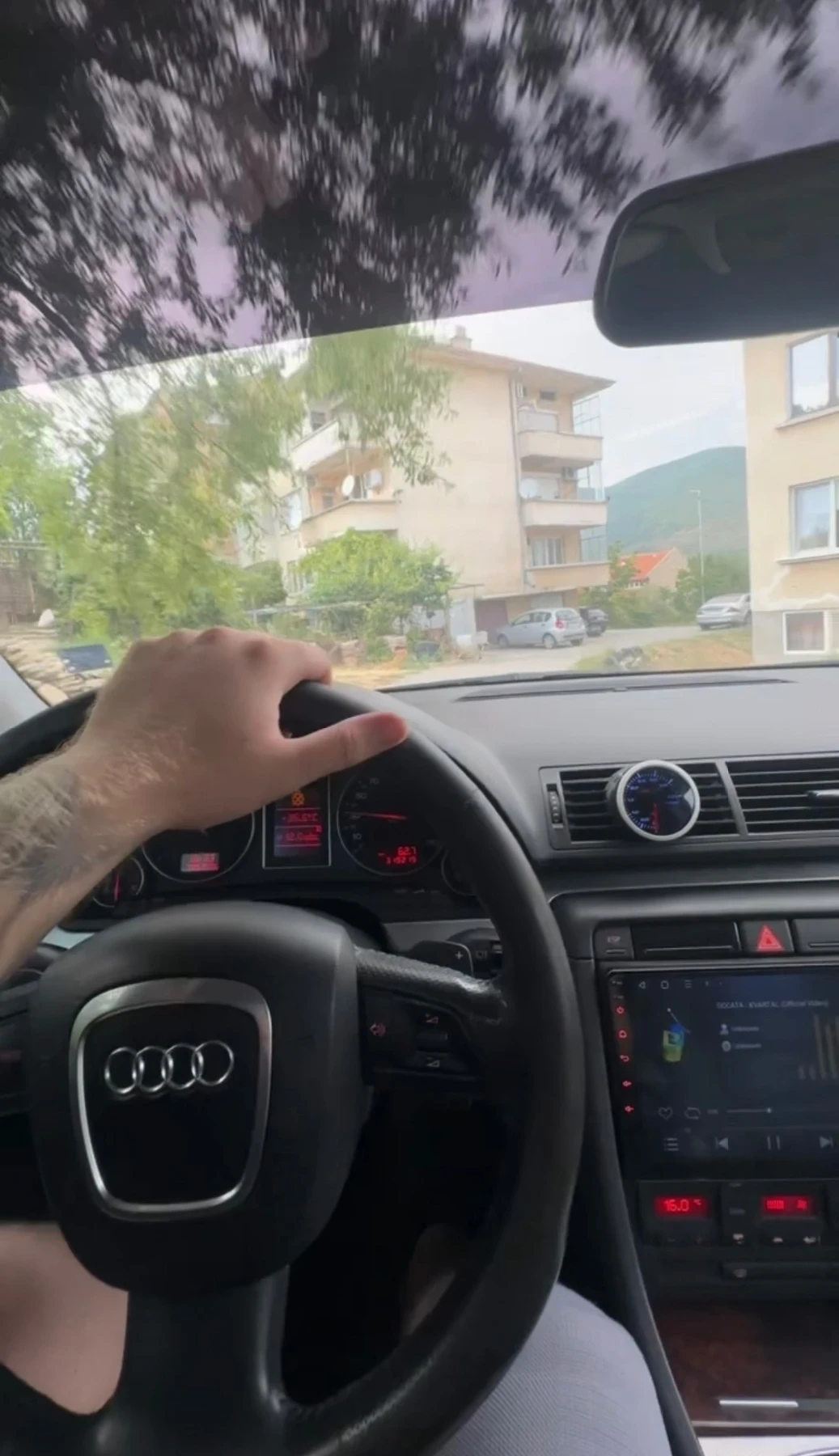 Audi A4 1.9TDI 2260 турбо, снимка 8 - Автомобили и джипове - 55711866