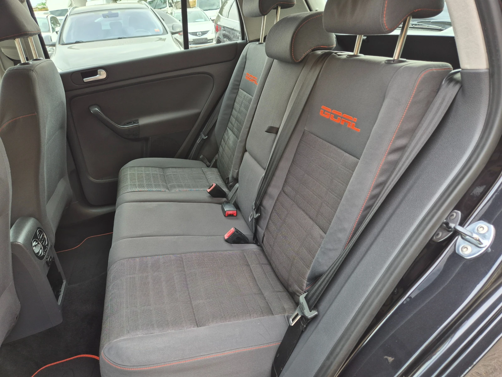 VW Golf Plus 1.9TDI KLIMA ITALY, снимка 12 - Автомобили и джипове - 56045631