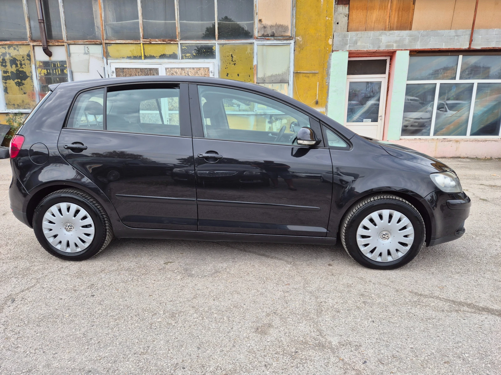 VW Golf Plus 1.9TDI KLIMA ITALY, снимка 4 - Автомобили и джипове - 56045631
