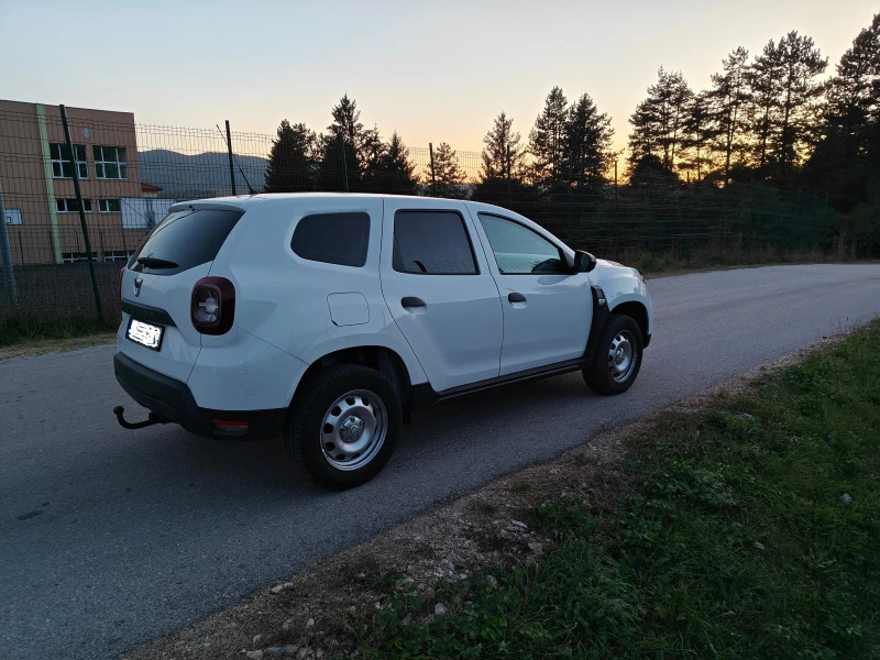 Dacia Duster, снимка 3 - Автомобили и джипове - 48452627