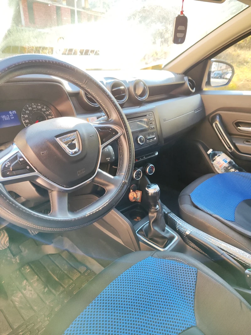Dacia Duster, снимка 5 - Автомобили и джипове - 52037117