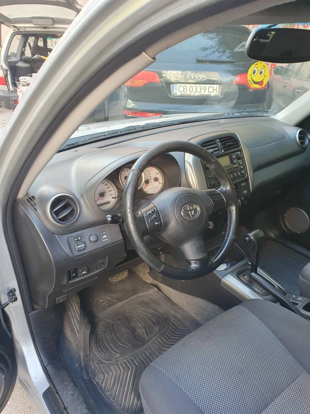Toyota Rav4  - изображение 8