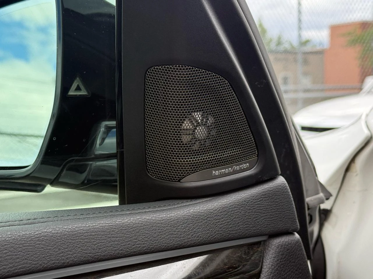 BMW X6 2017* M-PACK* HARMAN* HEAD-UP* KEYLESS* * SHOD | Mobile.bg   11