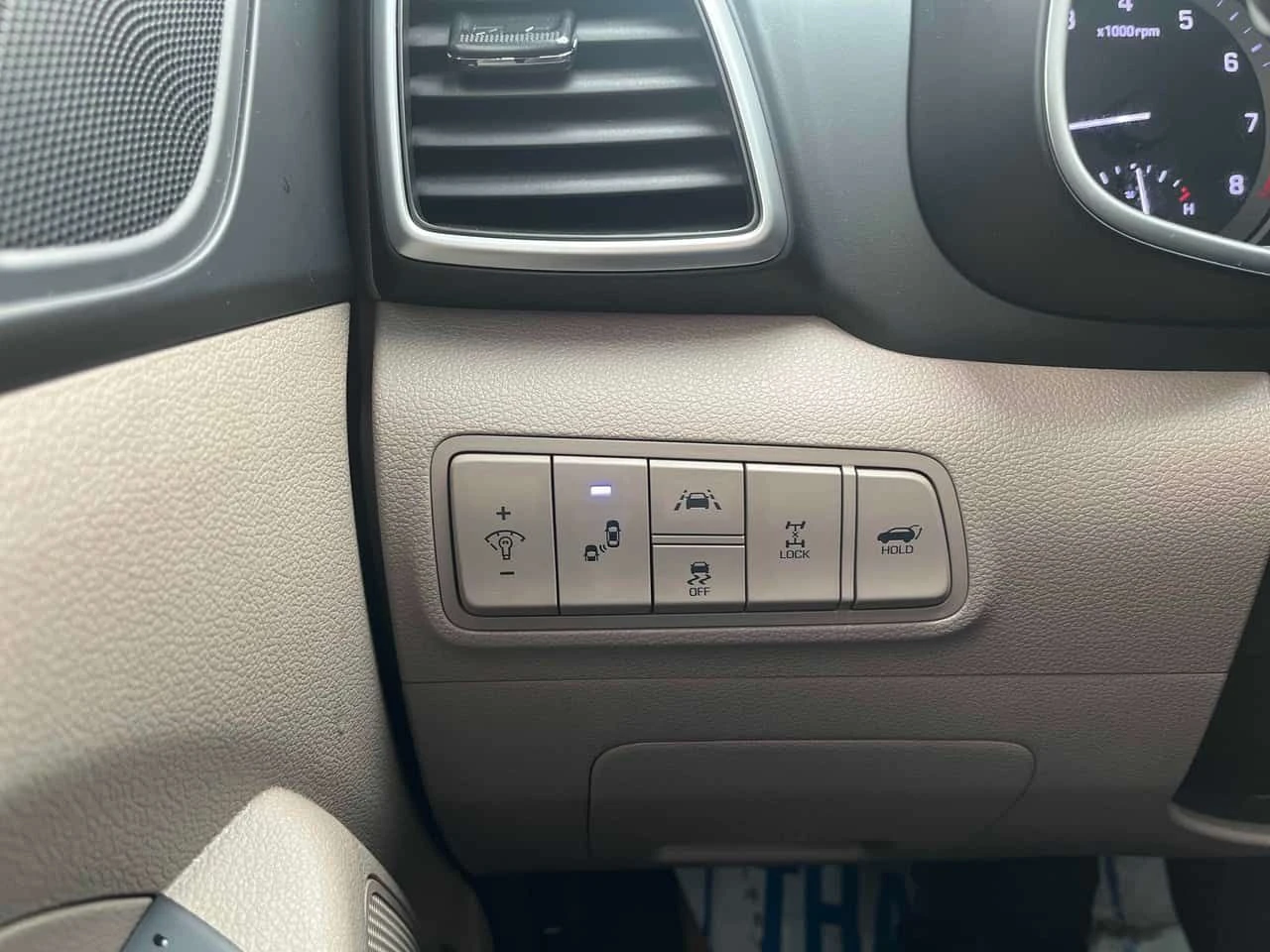 Hyundai Tucson Ultimate  CARFAX | Mobile.bg � ����������� 11