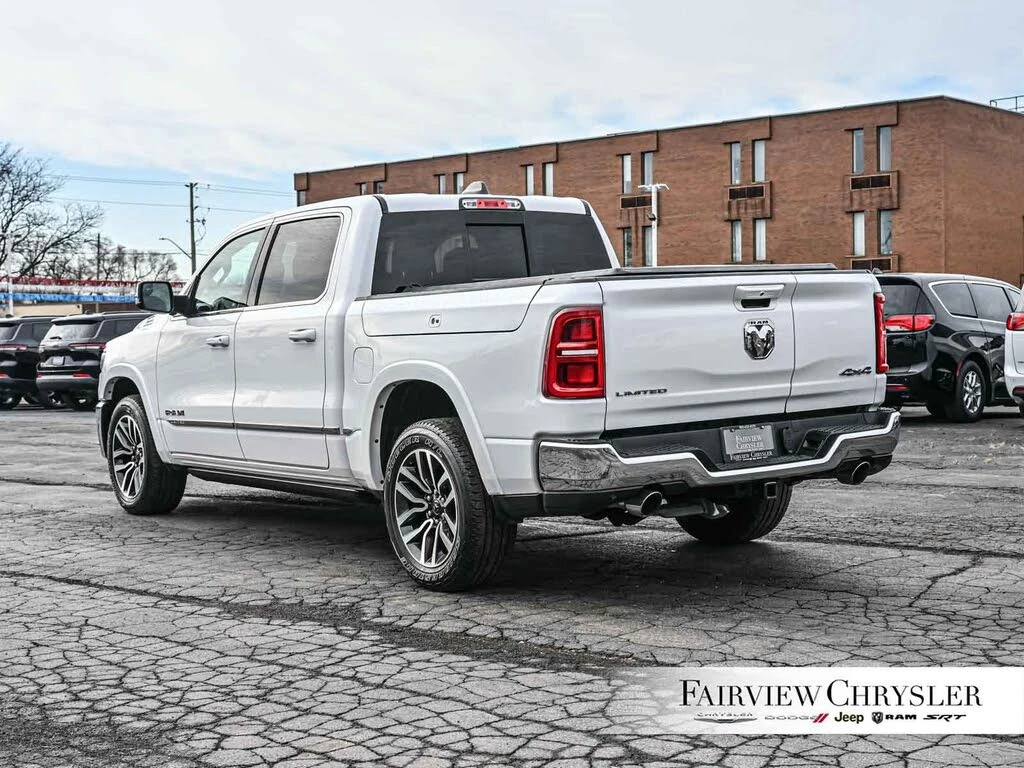 Dodge RAM 1500  Limited Crew Cab 4WD, снимка 9 - Автомобили и джипове - 54611660