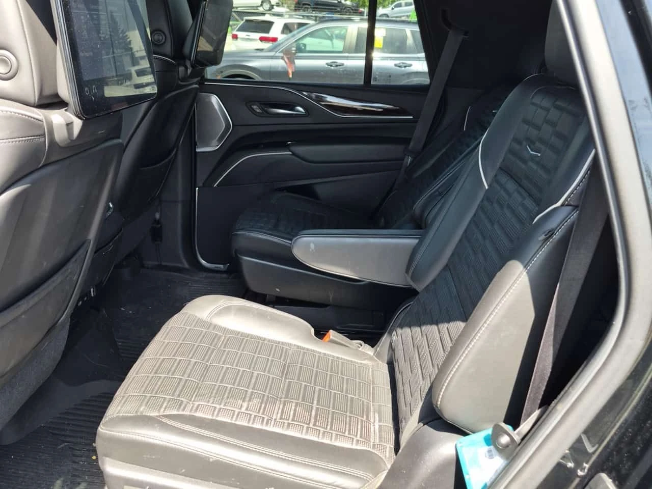 Cadillac Escalade SPORT PLATINUM| ДВА КЛЮЧА| CARFAX| АВТОКРЕДИТ, снимка 12 - Автомобили и джипове - 54784180