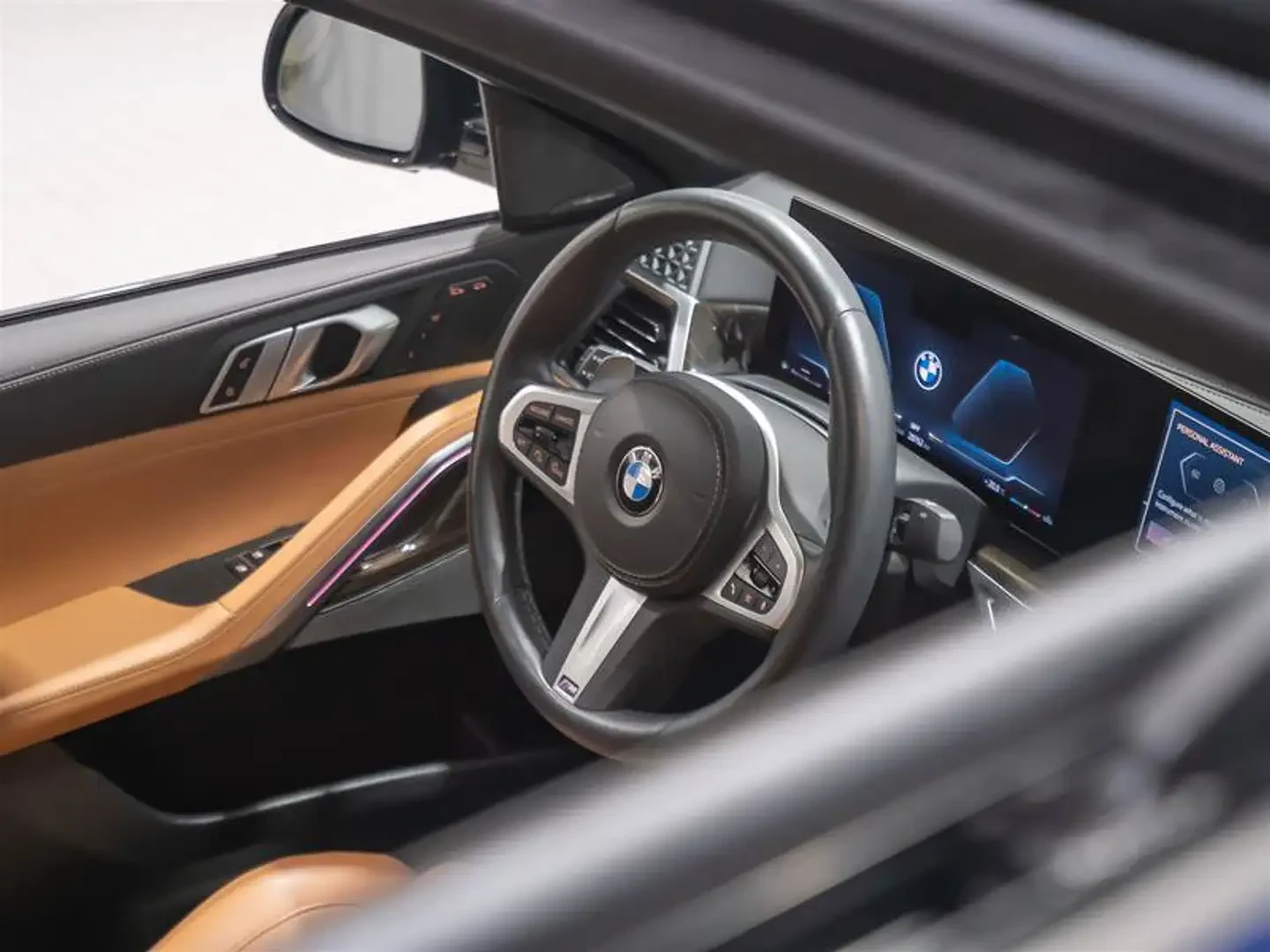 BMW X6 xDrive40i/HUD/HK/PANO/PREMIUM ESS PKG/          , снимка 16 - Автомобили и джипове - 56252816