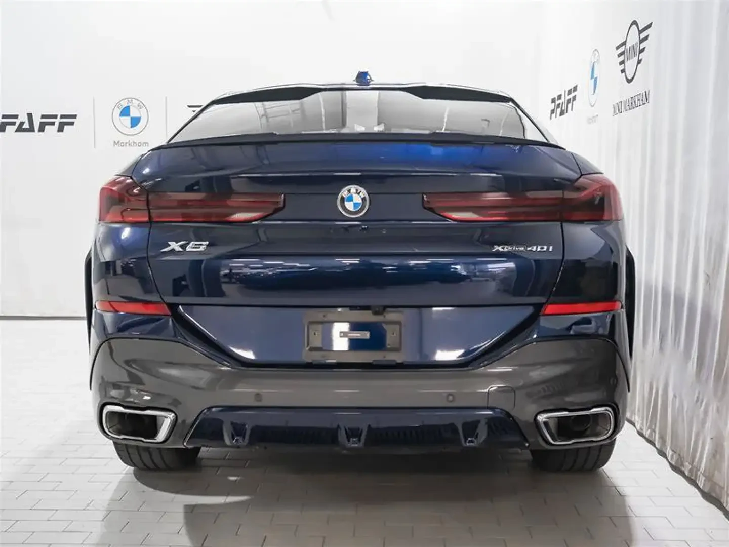 BMW X6 xDrive40i/HUD/HK/PANO/PREMIUM ESS PKG/          , снимка 6 - Автомобили и джипове - 56252816