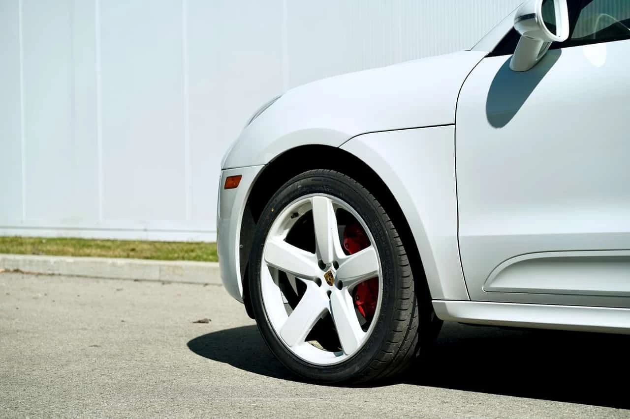 Porsche Macan * Turbo * ДВА КЛЮЧА * KEYLESS * , снимка 6 - Автомобили и джипове - 56426937