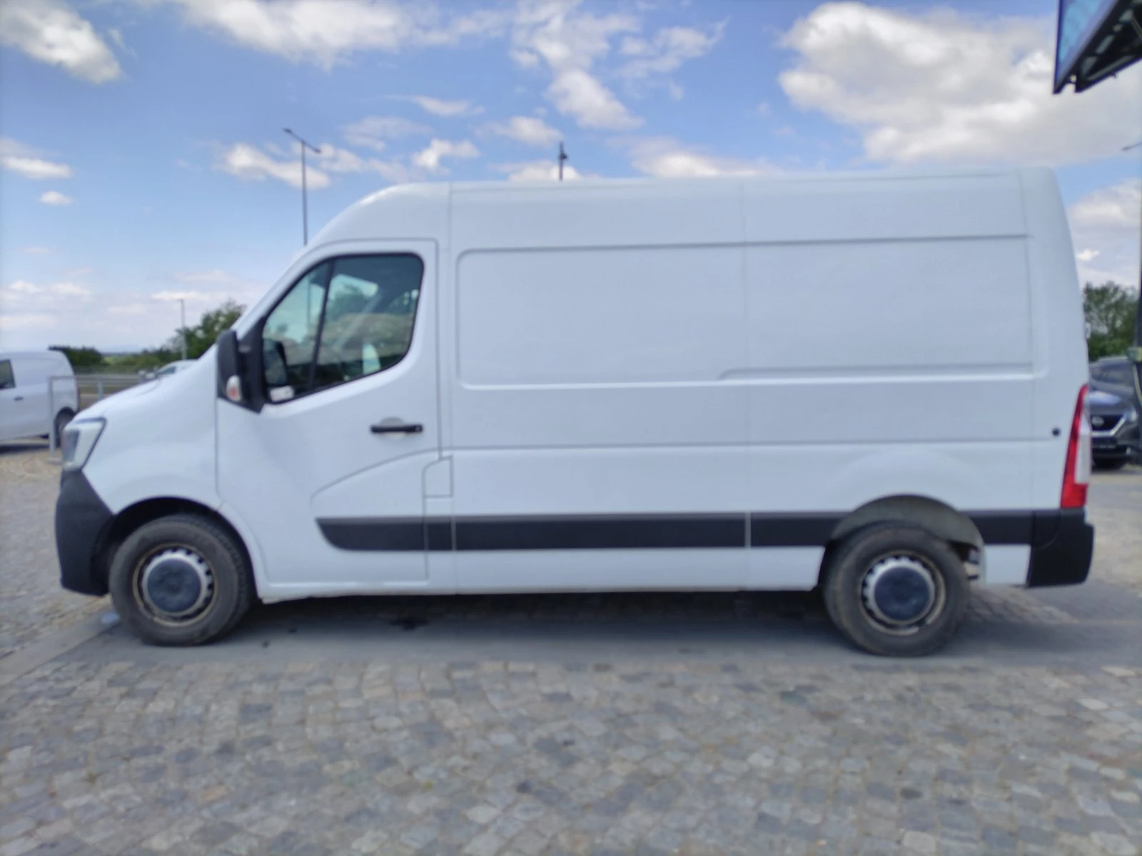 Renault Master L2H2 dCi 135к.с. - изображение 7