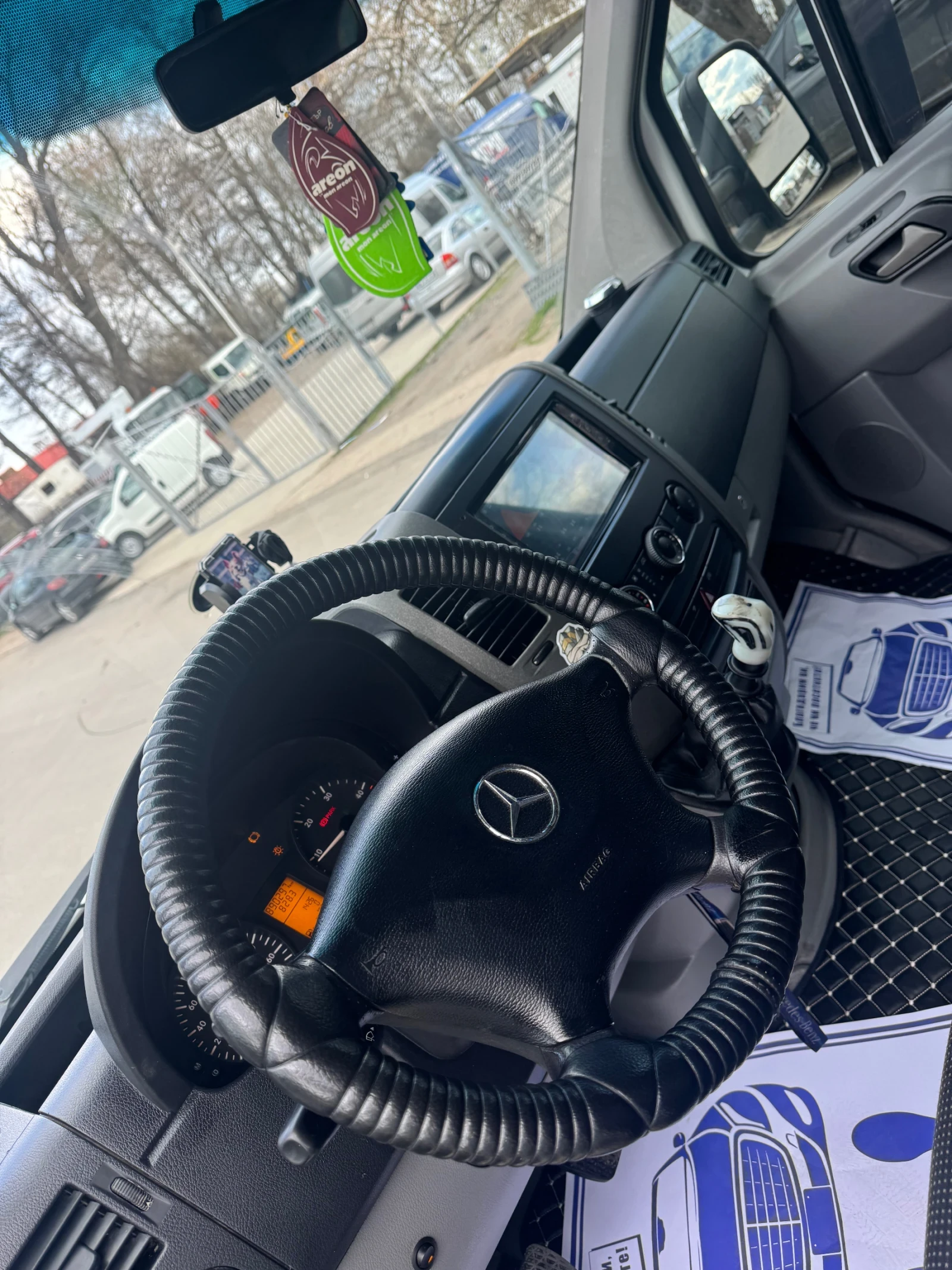 Mercedes-Benz Sprinter 416 2.7 CDI Климатик, снимка 3 - Бусове и автобуси - 53998523