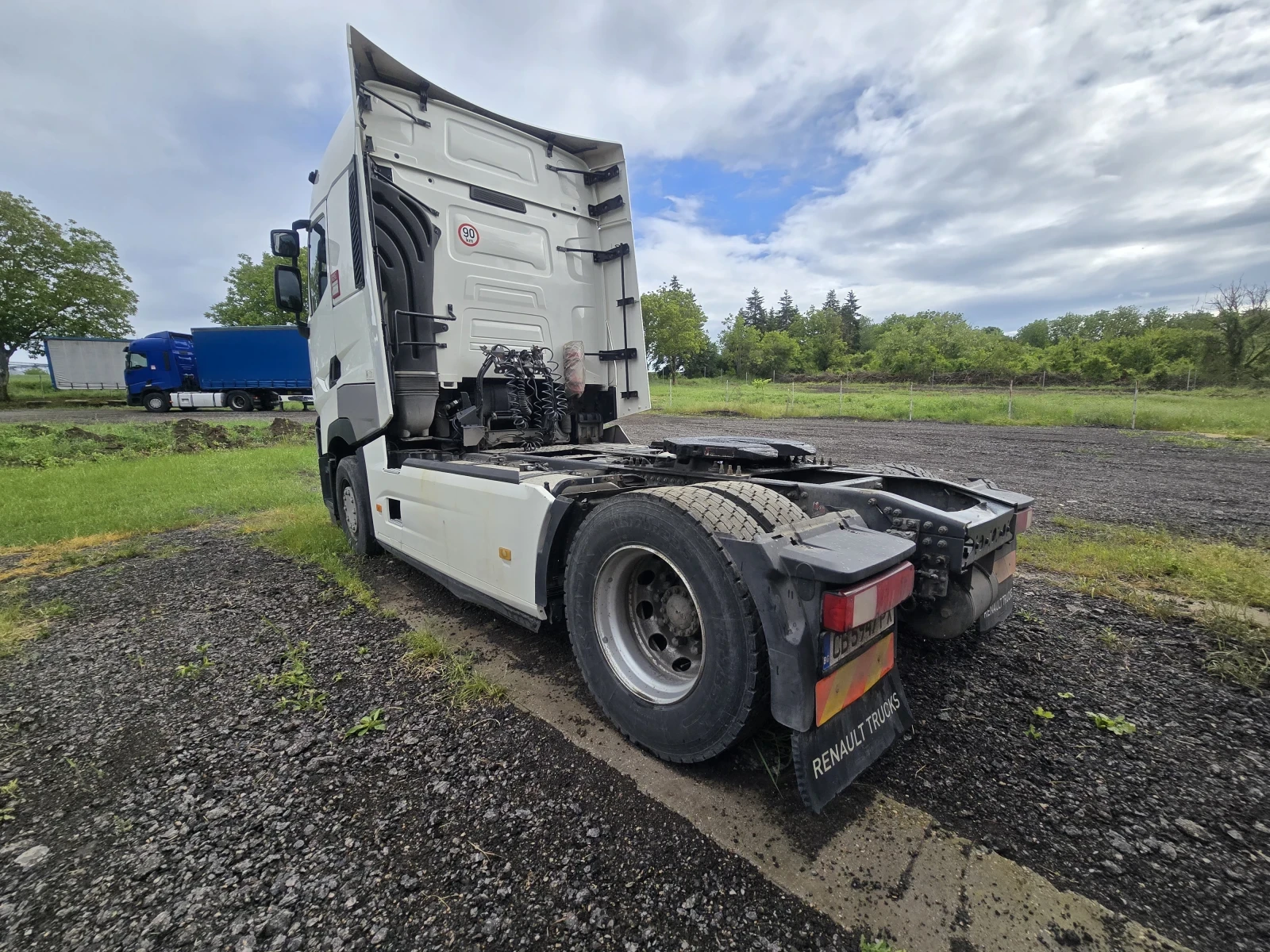 Renault T 520   НАЕМ, снимка 5 - Камиони - 54634731