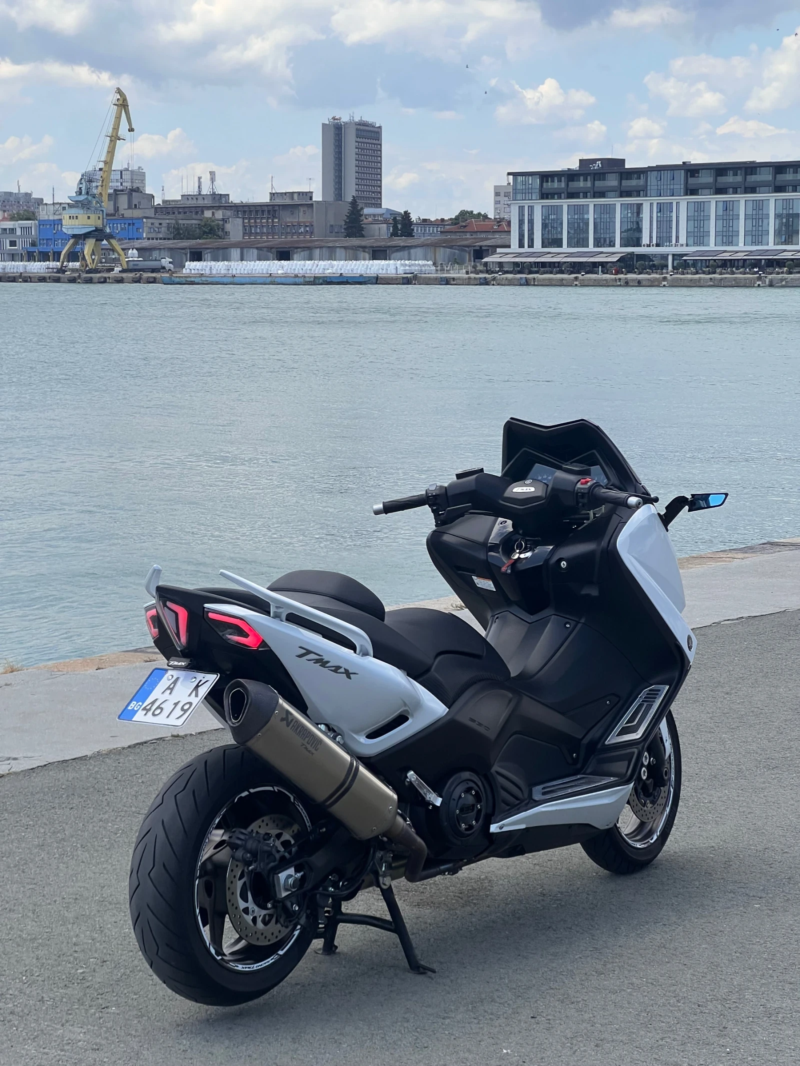 Yamaha T-max 530, снимка 4 - Мотоциклети и мототехника - 55613626