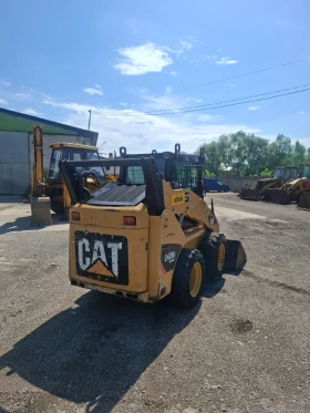    Cat 242B | Mobile.bg    4