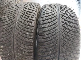 Гуми Зимни 275/45R20, снимка 1 - Гуми и джанти - 38428085