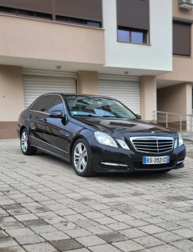     Mercedes-Benz E 300 350 AVANGARDE   NAVI Bi XENON F1