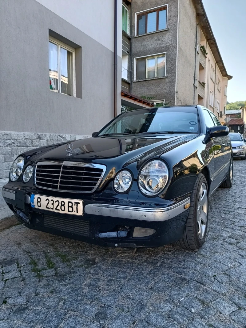 Mercedes-Benz E 270, снимка 1 - Автомобили и джипове - 47408265