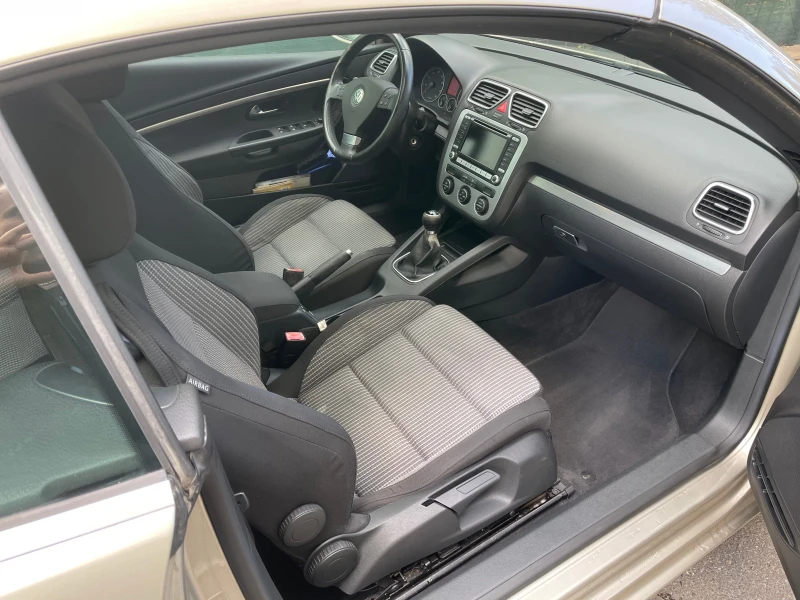 VW Eos 2.0 FSI, снимка 11 - Автомобили и джипове - 47406584