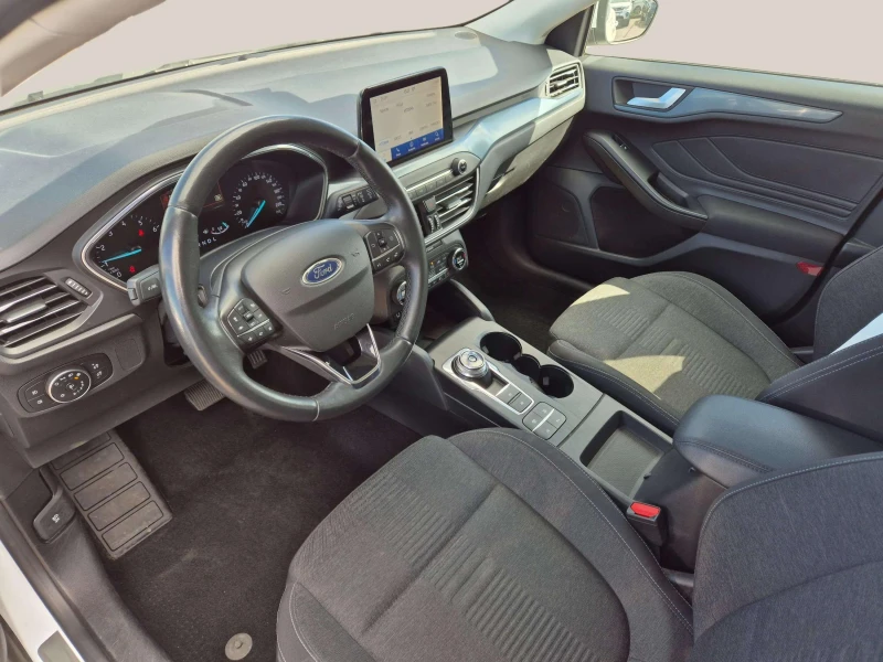 Ford Focus 1.0 EcoBoost, снимка 4 - Автомобили и джипове - 47414912