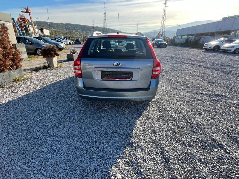 Kia Ceed Sport Wagon LX 1.6CRDI-90k.c /81000km./, снимка 5 - Автомобили и джипове - 47691119