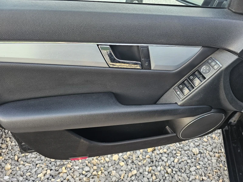 Mercedes-Benz C 220 2.2cdi. 170k.s., снимка 9 - Автомобили и джипове - 50037829