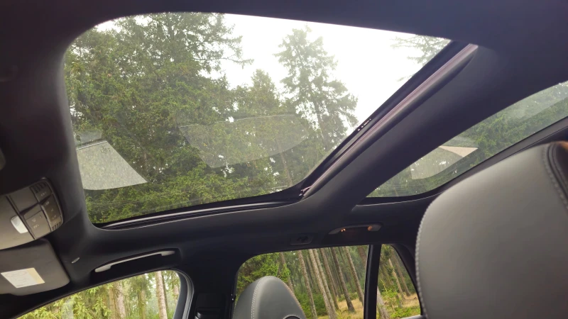 Mercedes-Benz E 400 4 MATIC, снимка 8 - Автомобили и джипове - 52106311