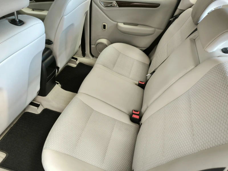 Mercedes-Benz A 160 2, 0 CDi-82k.c.FACELiFT, КОЖА, EBPO 5B, -10%, снимка 13 - Автомобили и джипове - 52235894