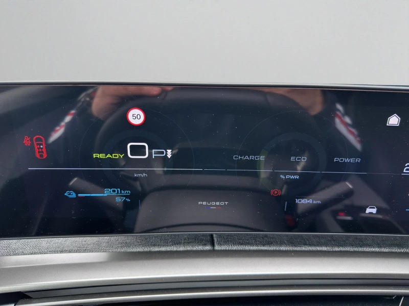 Peugeot 3008 GT Electric AWD 239 кВ 320 к.с., снимка 13 - Автомобили и джипове - 52317518