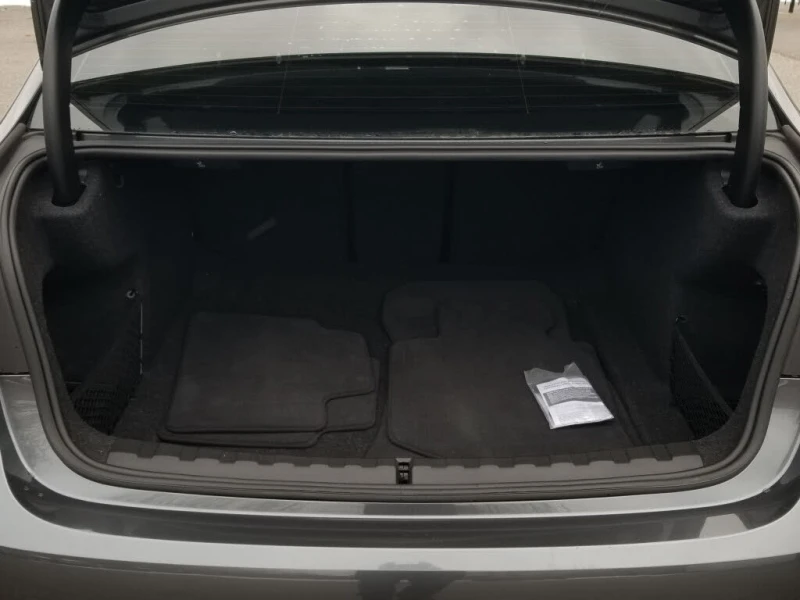 BMW 330 xDrive, снимка 9 - Автомобили и джипове - 52836452