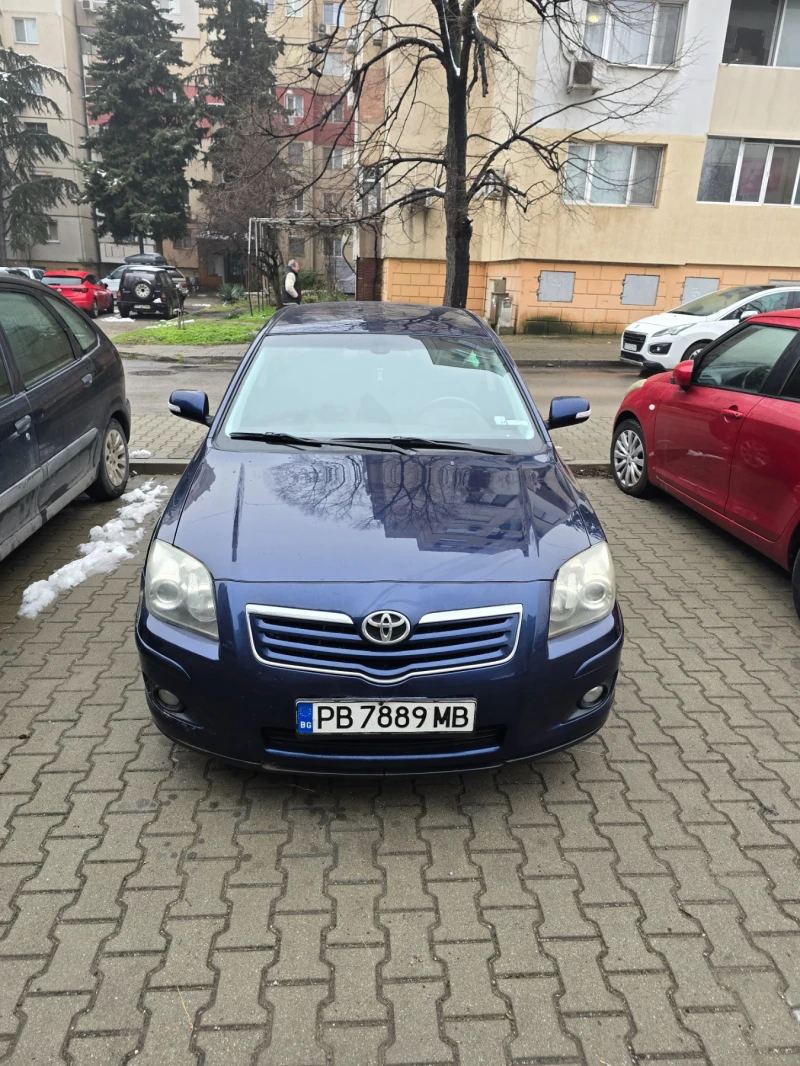 Toyota Avensis 2.0, снимка 2 - Автомобили и джипове - 53487431